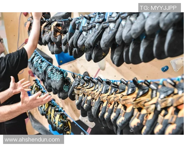 攀岩装备选购指南：如何选择适合你的攀岩鞋推荐与技巧分享