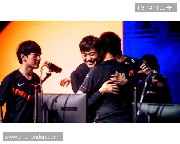 热议英雄联盟TES战队如何在变革中迅速崛起与发展